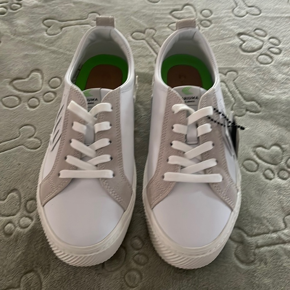 CARIUMA, size 9